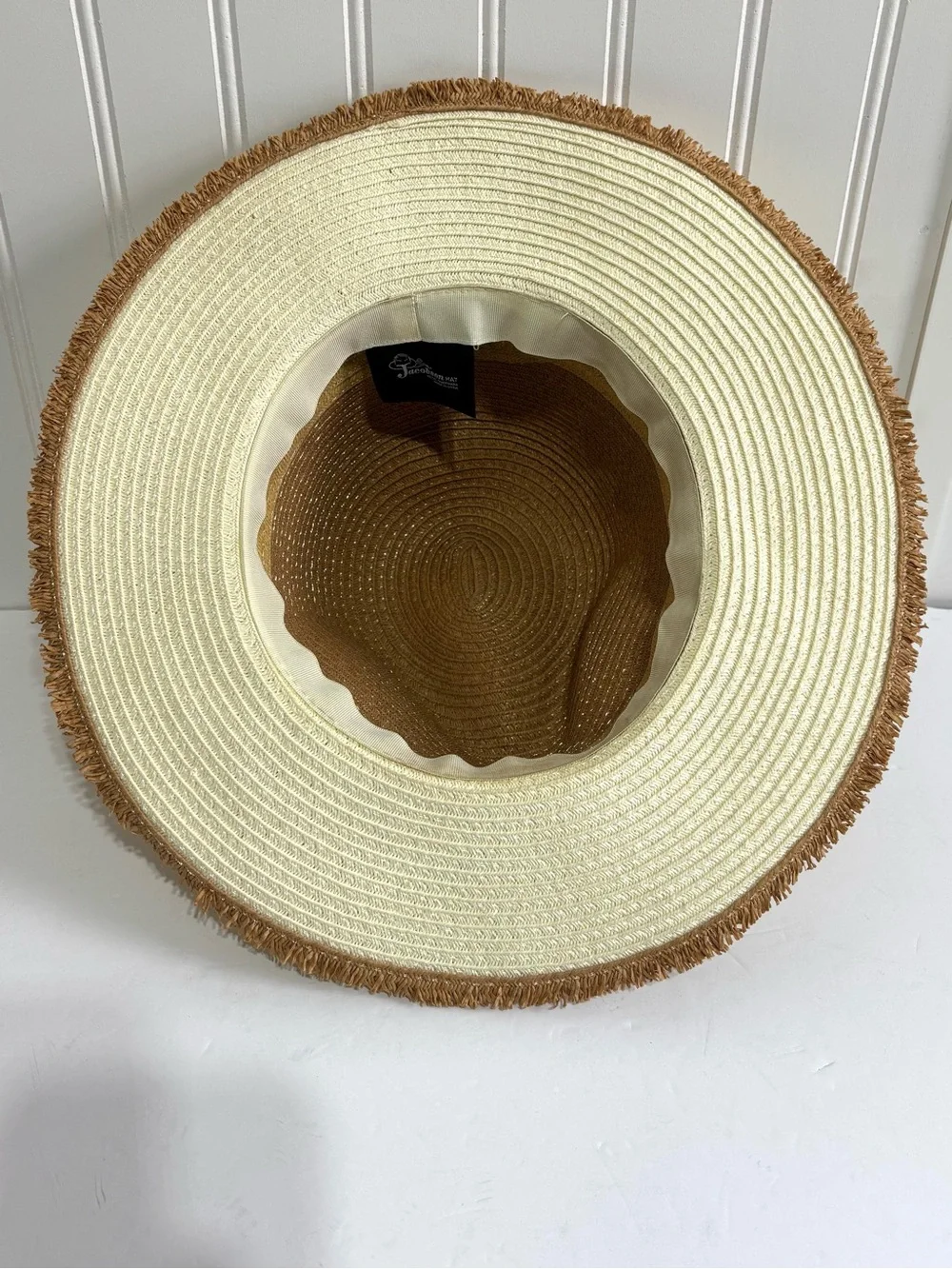 Jacobson Hat Two Tone Straw Sun Hat Wide Brim Frayed Edge Beach 21.5”